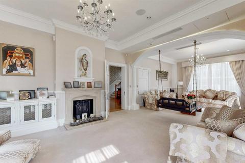 7 bedroom detached house for sale, Mount Park Rd, Harrow On The Hill HA1