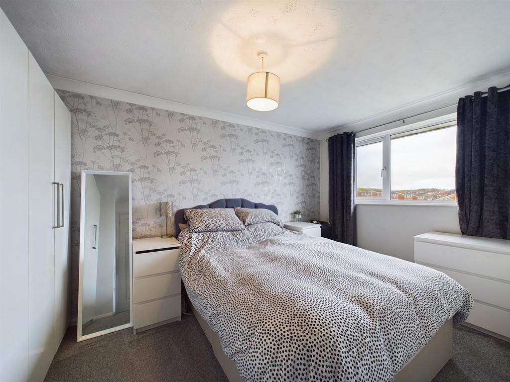 Bedroom: