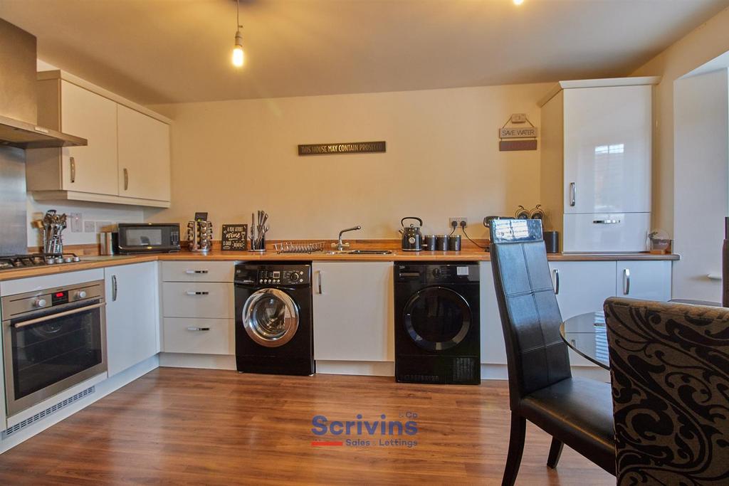 Fitted Dining Kitchen to front