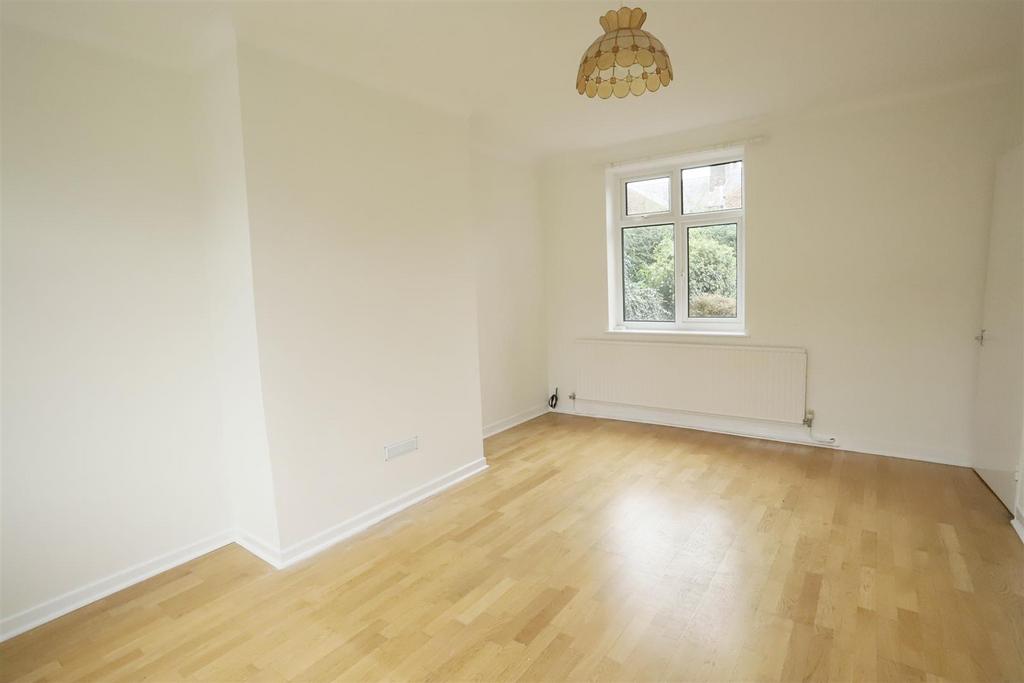 Algernon Street, Stockton Heath 3 bed semidetached house to rent £
