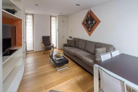 1, Otterden Terrace, 10 Lynton Road, London, SE1 5QR