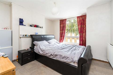 2 bedroom flat for sale, Long Lane, Borough, SE1