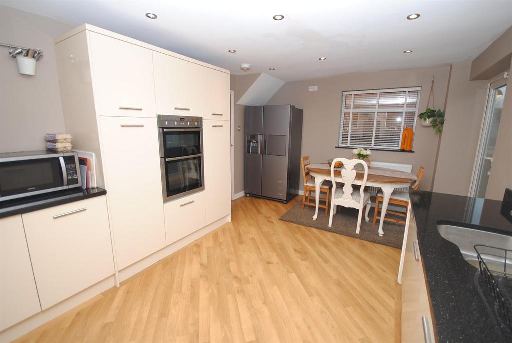 13spofforthwalkkitchen4.JPG