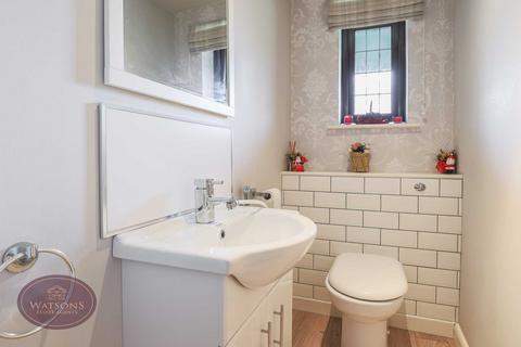 23 Arnos Grove, Nuthall, Nottingham, NG16 1QA