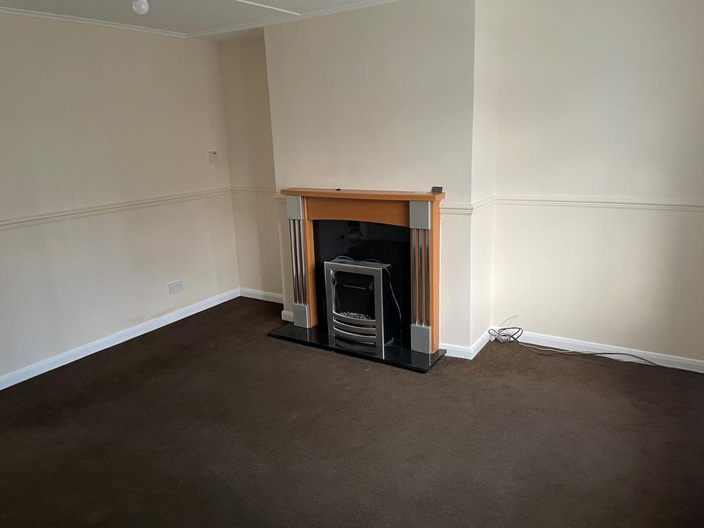 Pixley Dell, CONSETT, DH8 3 bed semidetached house £600 pcm (£138 pw)