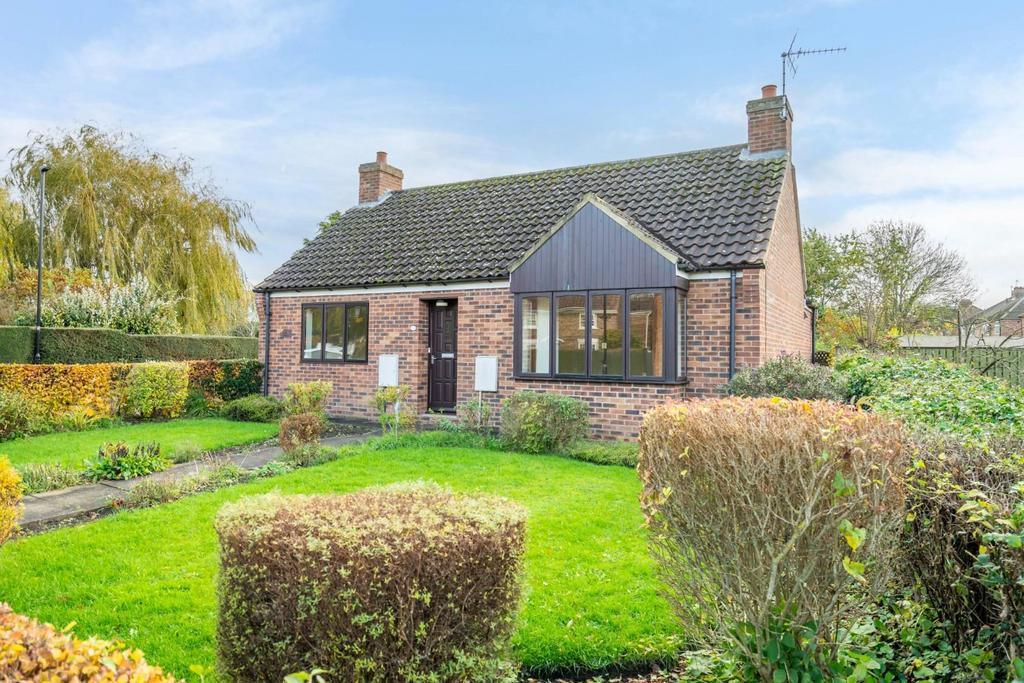 Main Street, York 2 bed detached bungalow for sale £500,000
