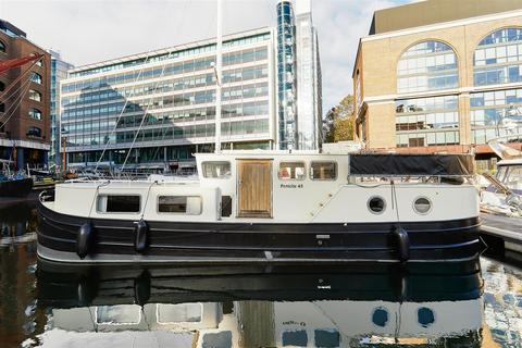 1 bedroom houseboat for sale, St. Katharines Docks, Wapping, E1W