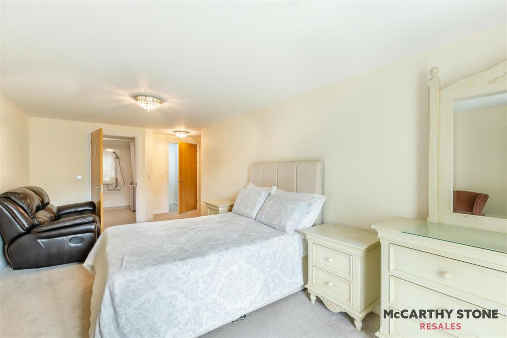 8615413-interior04.jpg