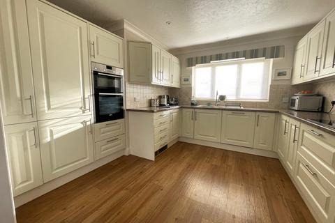 3 bedroom detached bungalow for sale, Paddock Close, Seaton, Devon, EX12