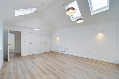 1 bedroom apartment for sale - Rear of 4 Bucklersbury, Hitchin, SG5
