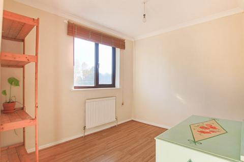 3 Barton Crescent, East Grinstead, RH19 4NR