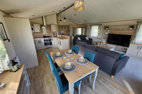 2 bedroom lodge for sale, Pentire Coastal Holiday Park