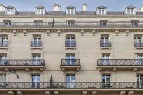 2 bedroom apartment, Paris 17ème, 75017