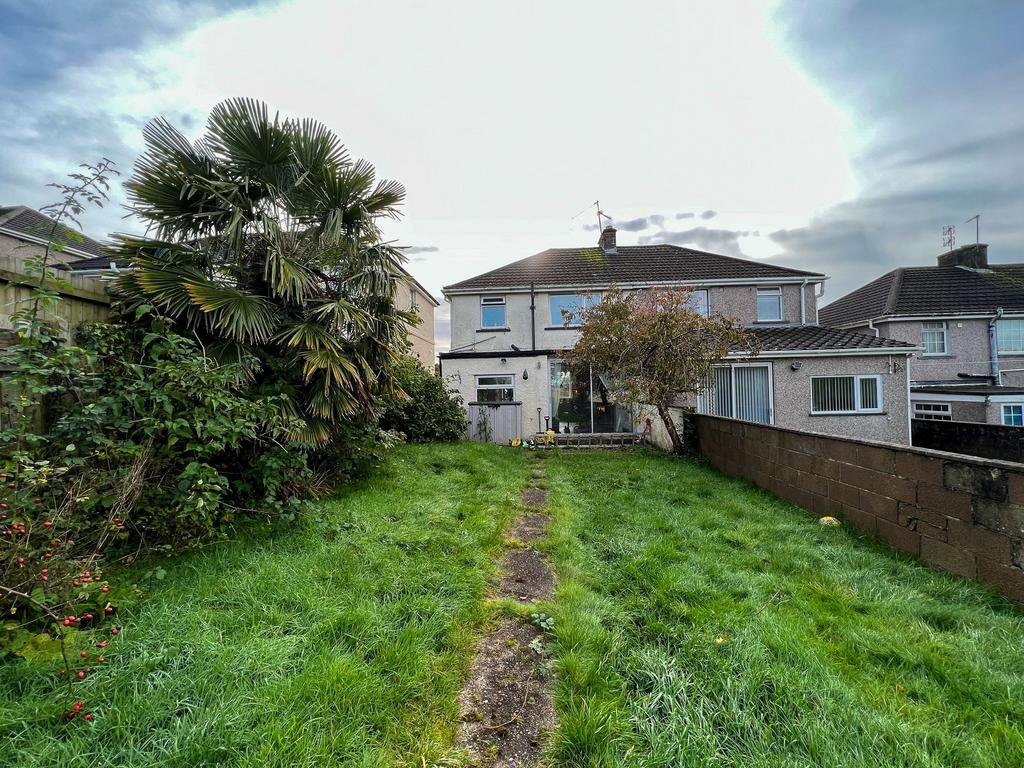 Graig Park Avenue, Newport, NP20 3 bed semidetached house for sale £199,995