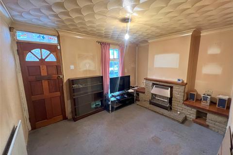 2 bedroom terraced house for sale - Sutcliffe Road, Plumstead Common, London, SE18