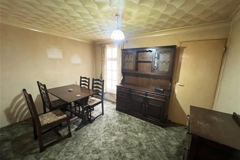 2 bedroom terraced house for sale - Sutcliffe Road, Plumstead Common, London, SE18