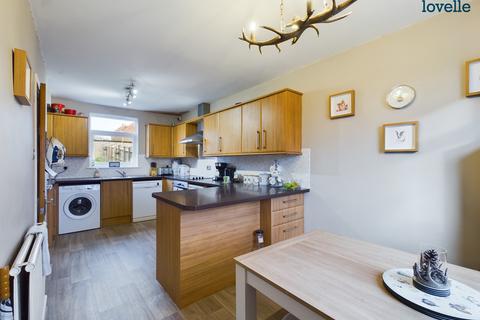 17 Canberra Crescent, Brookenby, Market Rasen, LN8 6ER