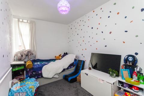 61 Haslam Street, Bury, BL9 6EQ