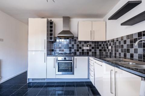 2 bedroom semi-detached house for sale - Chelford Close, Wallsend NE28