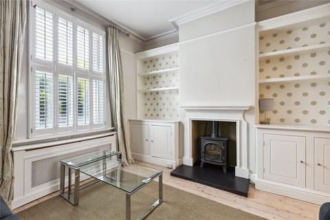 24 Chestnut Grove, London, SW12 8JD