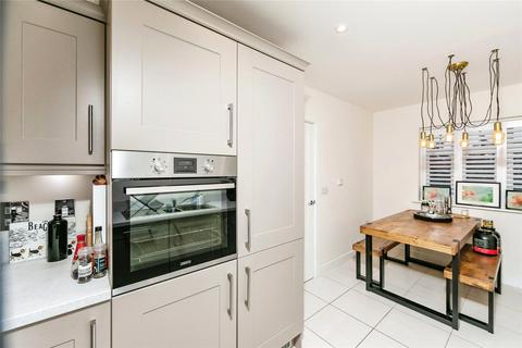 23 Simonds Grove, Spencers Wood, Reading, RG7 1BH