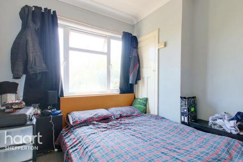 3 bedroom maisonette for sale, London Road, ASHFORD