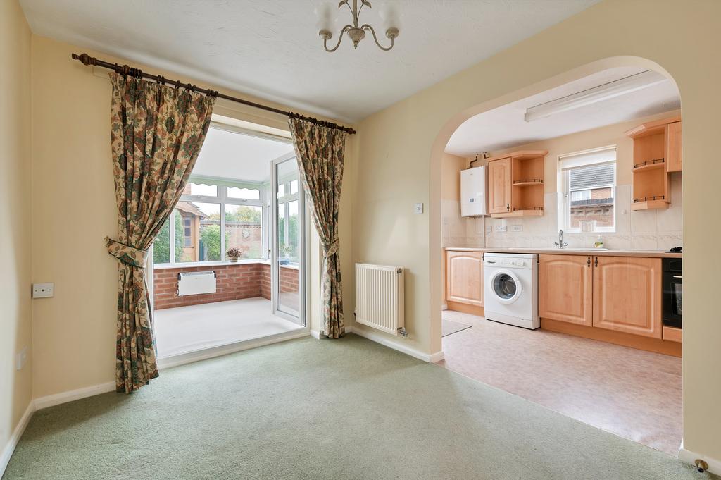 Normanton Drive, Oakham 3 bed link detached house for sale £325,000