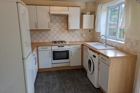 2 bedroom terraced house to rent, Auld Kirk Rd, Clackmannanshire FK10