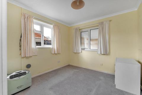 134 Wainwright, Werrington, Peterborough, PE4 5AH