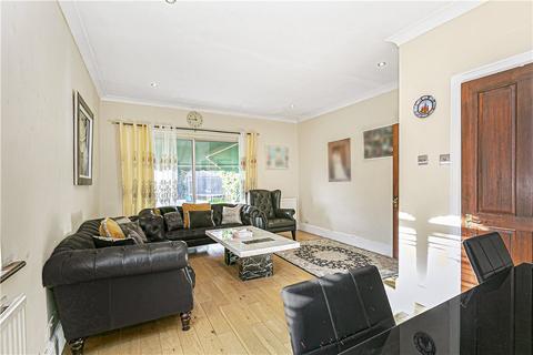 5 bedroom detached house for sale - Chertsey Lane, Staines-upon-Thames, Surrey, TW18