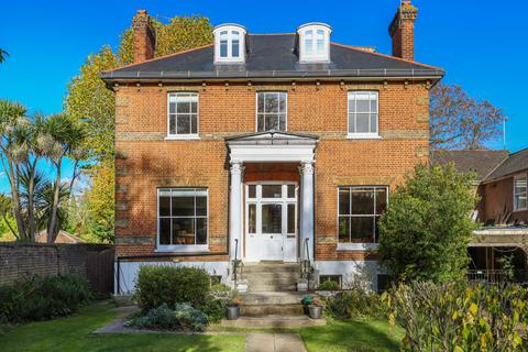 8 bedroom semi-detached house for sale, Palace Road, East Molesey, Surrey, KT8