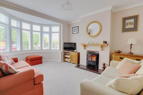 3 bedroom semi-detached house for sale, Woodcote Way, Caversham Heights, Reading