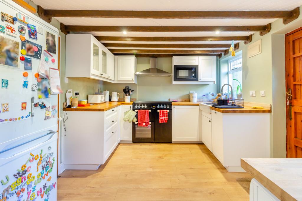 Vinegar Hill, Undy, Caldicot 3 bed semidetached house for sale £340,000