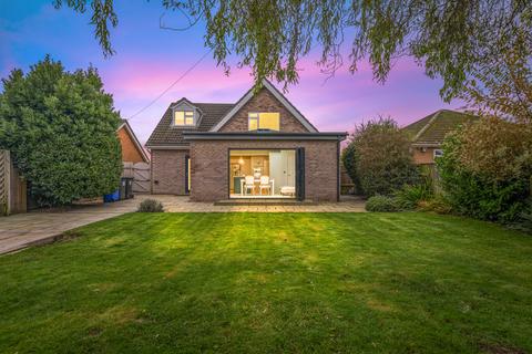 3 bedroom detached house for sale, Kingsway, Fishtoft, Boston, PE21