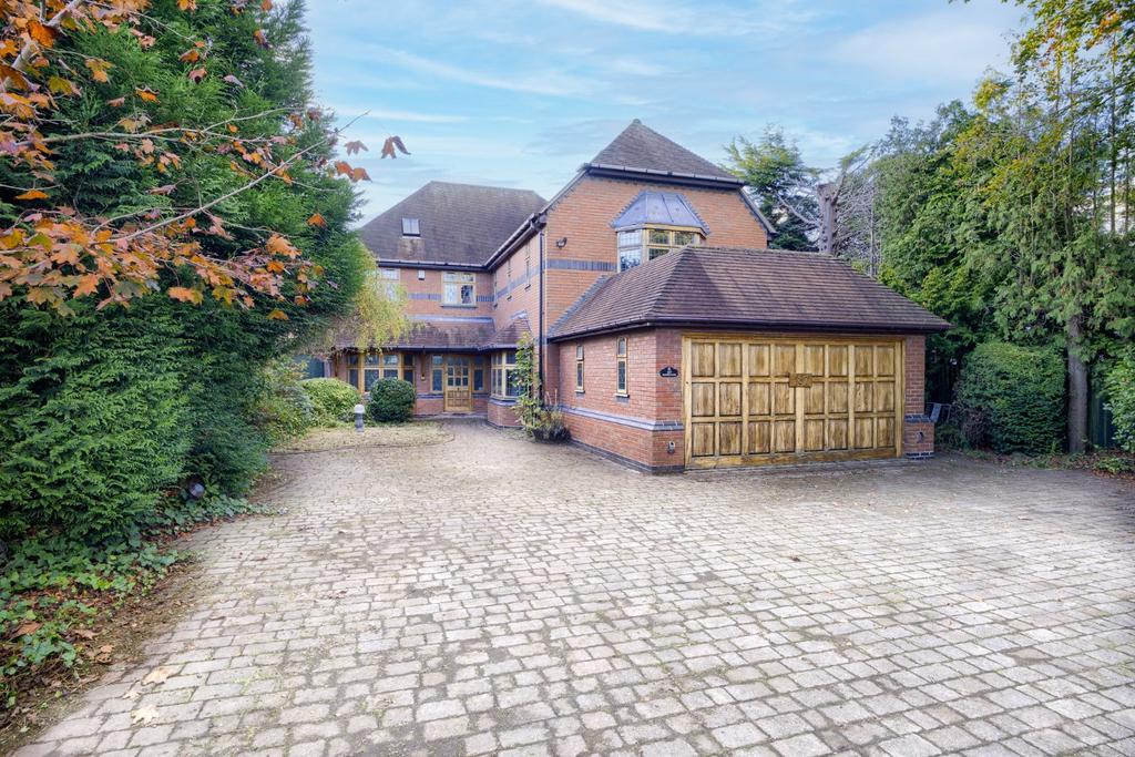 St. Bernards Road, Solihull, B92 7 bed detached house for sale £1,500,000 St. Bernards Road, Solihull, B92 7 bed detached house for sale £1,500,000
