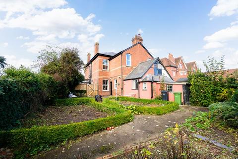 Cedarville, Gloucester Road, Ross-on-Wye