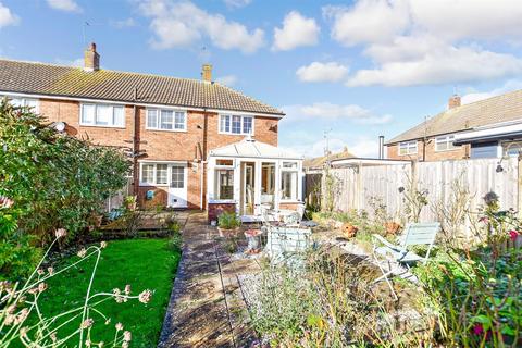 3 bedroom end of terrace house for sale, The Derings, Lydd, Romney Marsh, Kent