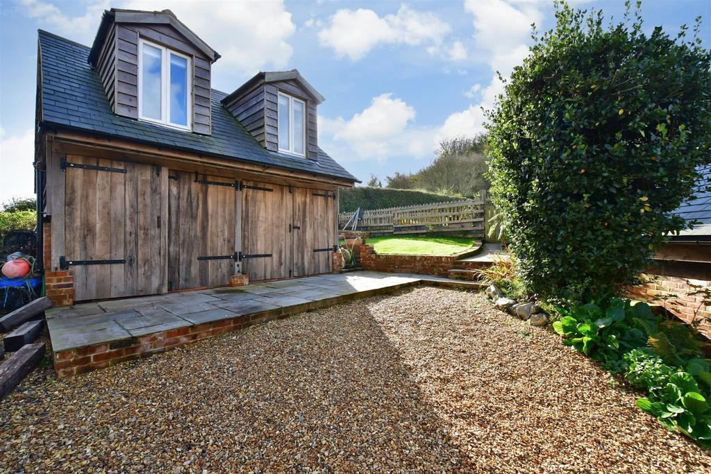Workshop/Outbuildings