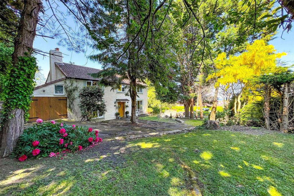 Victoria Park, Colwyn Bay, Conwy, LL29 4 bed detached house for sale