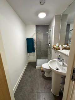 2 bedroom flat to rent - Aire, Cross Green Lane, LS9