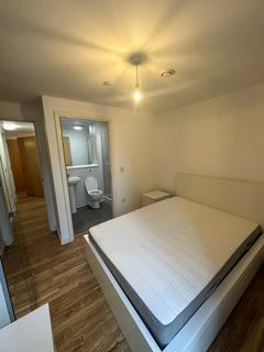 2 bedroom flat to rent, Aire, Cross Green Lane, LS9