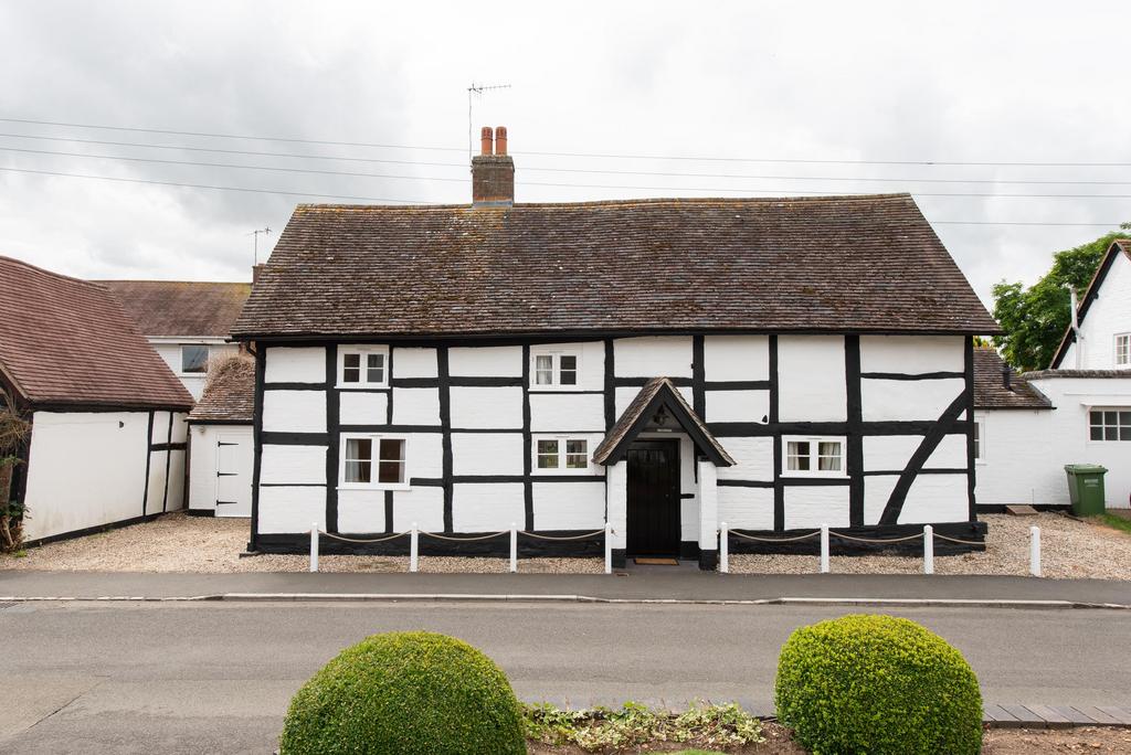 Church Street, Wyre Piddle, Pershore, Worcestershire, WR10 3 bed