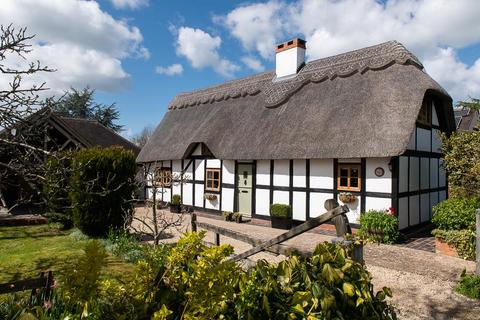 undefined, Main Street, Bishampton, Pershore, Worcestershire, WR10