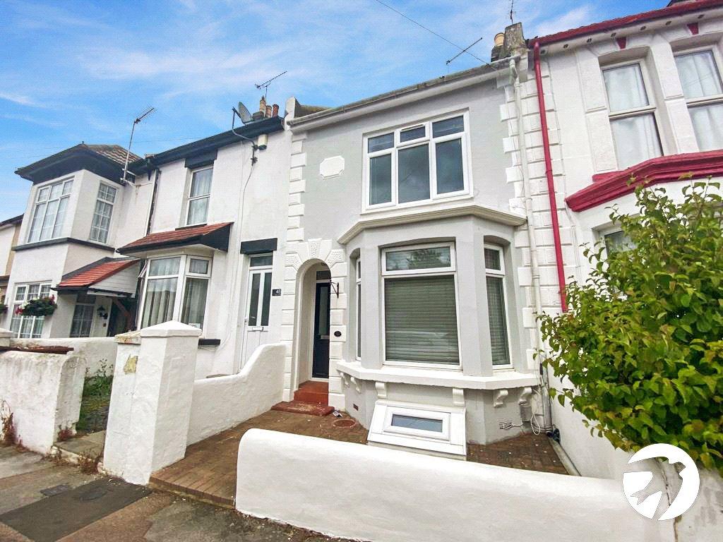 Milton Road, Gillingham, ME7 3 bed terraced house to rent £1,550 pcm