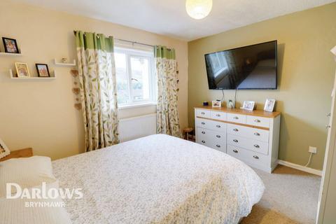 4 Dale View, Nantyglo, Ebbw Vale, NP23 4QZ