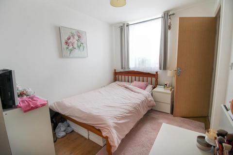 2 bedroom apartment for sale, Bath Road, Slough