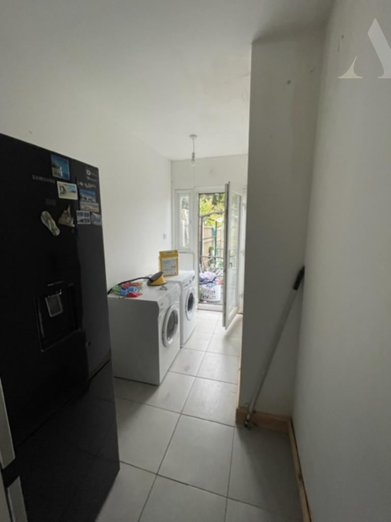 Twyford road utility 2