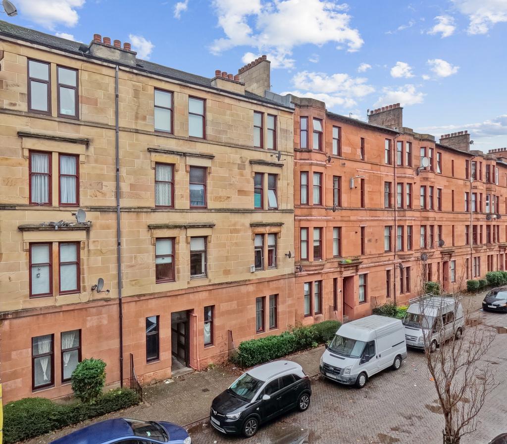 Boyd Street, Flat 1/1, Crosshill, Glasgow, G42 8AF 2 bed flat for sale