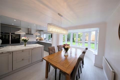 4 Ancaster Way, North Luffenham, Oakham, LE15 8LH