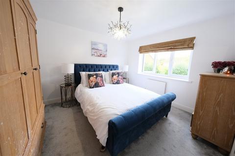 4 Ancaster Way, North Luffenham, Oakham, LE15 8LH